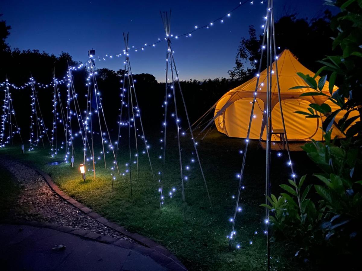 Hotel Secret Garden Glamping Lymington Exterior foto